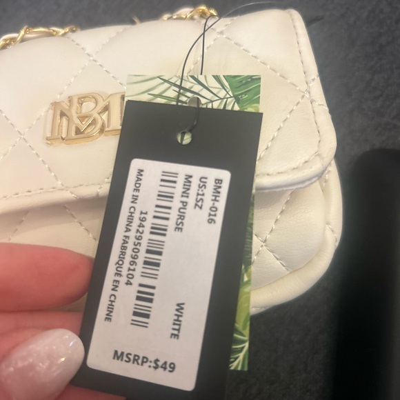 BADGLEY MISCHKA mini purse / key chain - Picture 7 of 9